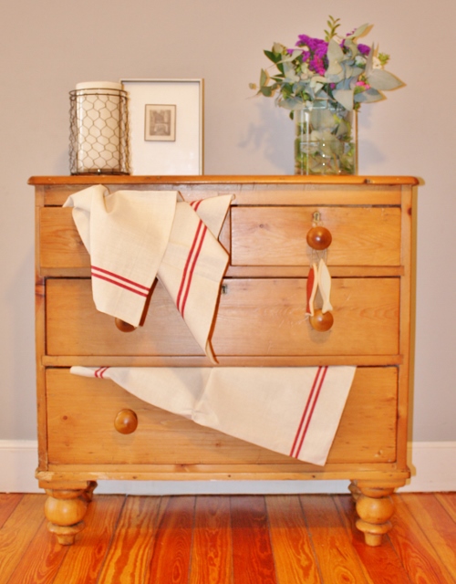 sietecuatrocuatro: OUTLET # 6 # COMODA INGLESA DE PINO