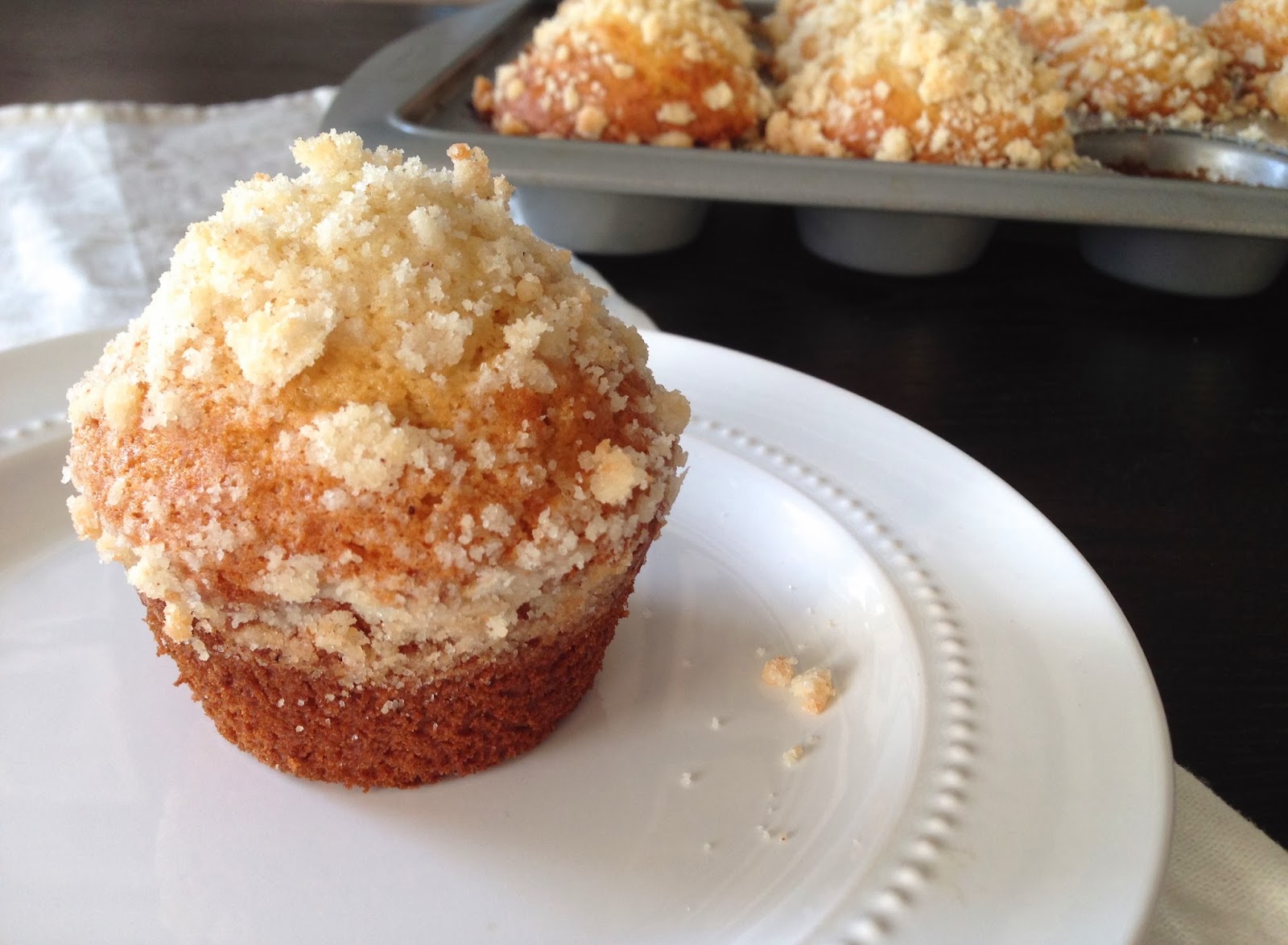 Streusel Crumb Eggnog Muffins