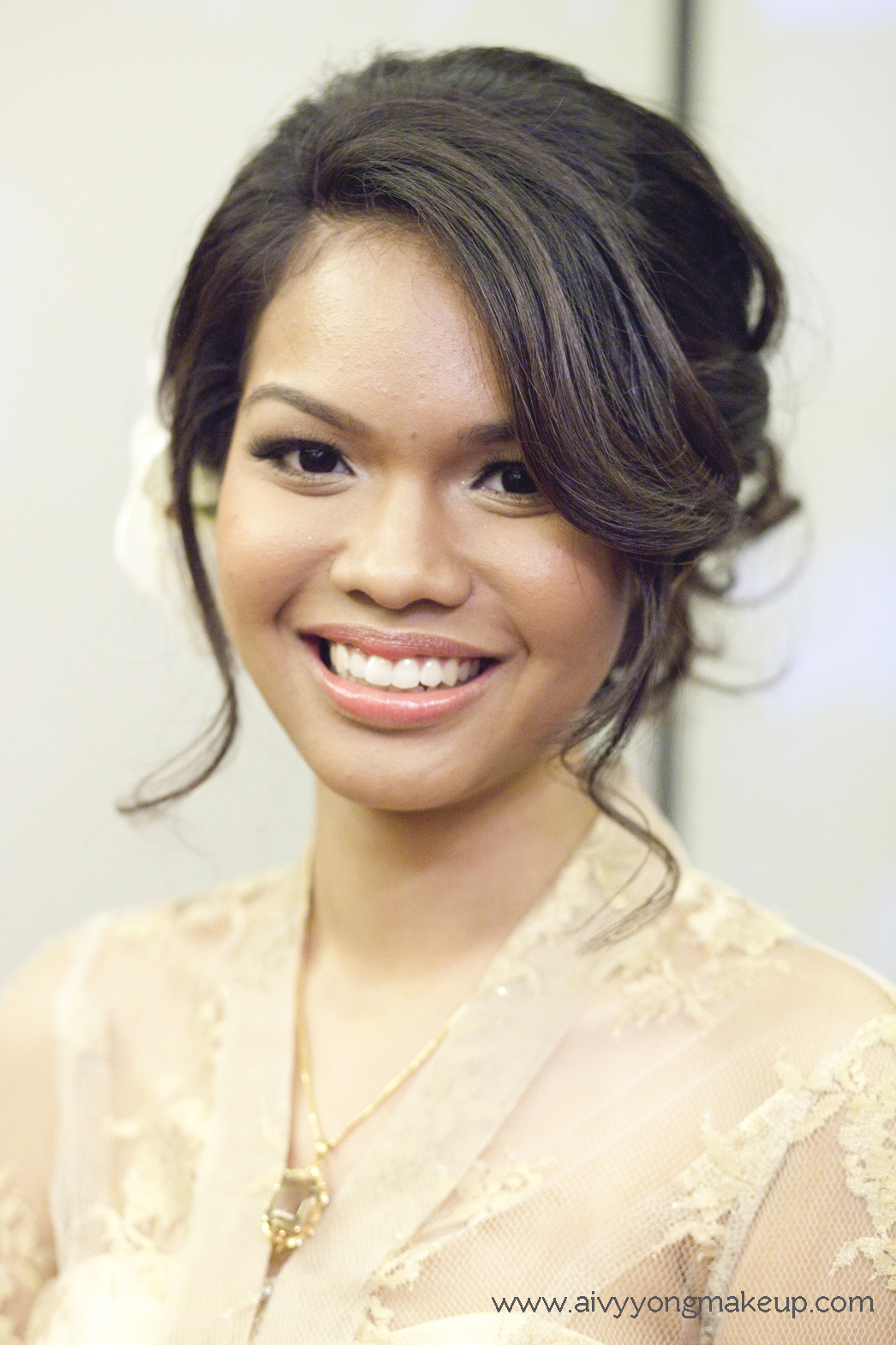 Aivy Yong Air Brush Bridal Make Up Professional Makeup Artist