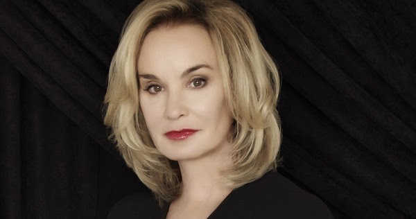 Джессика Ланж