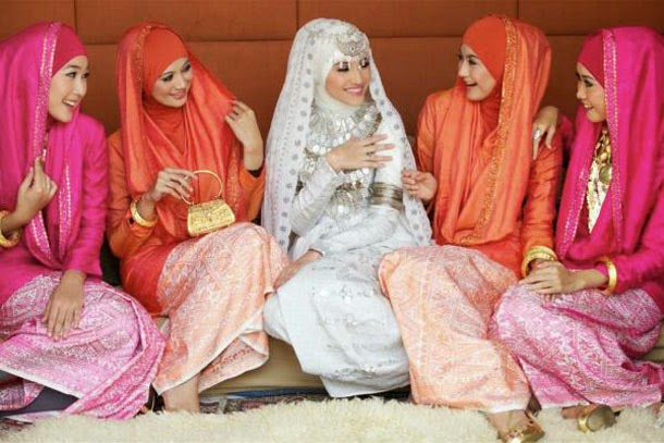 baju nikah arab 