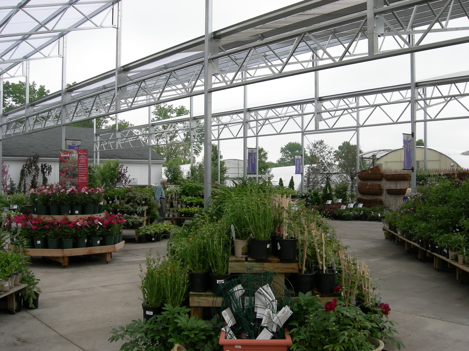 H.J. Benken's Flower & Garden Center