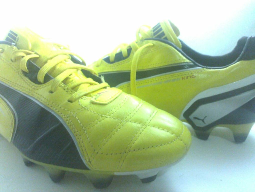 puma king fg yellow