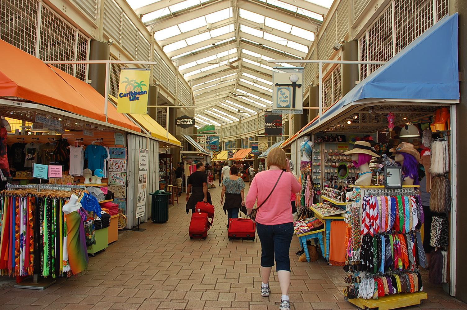 Around the World Every Day Miami FL...What to do for a day