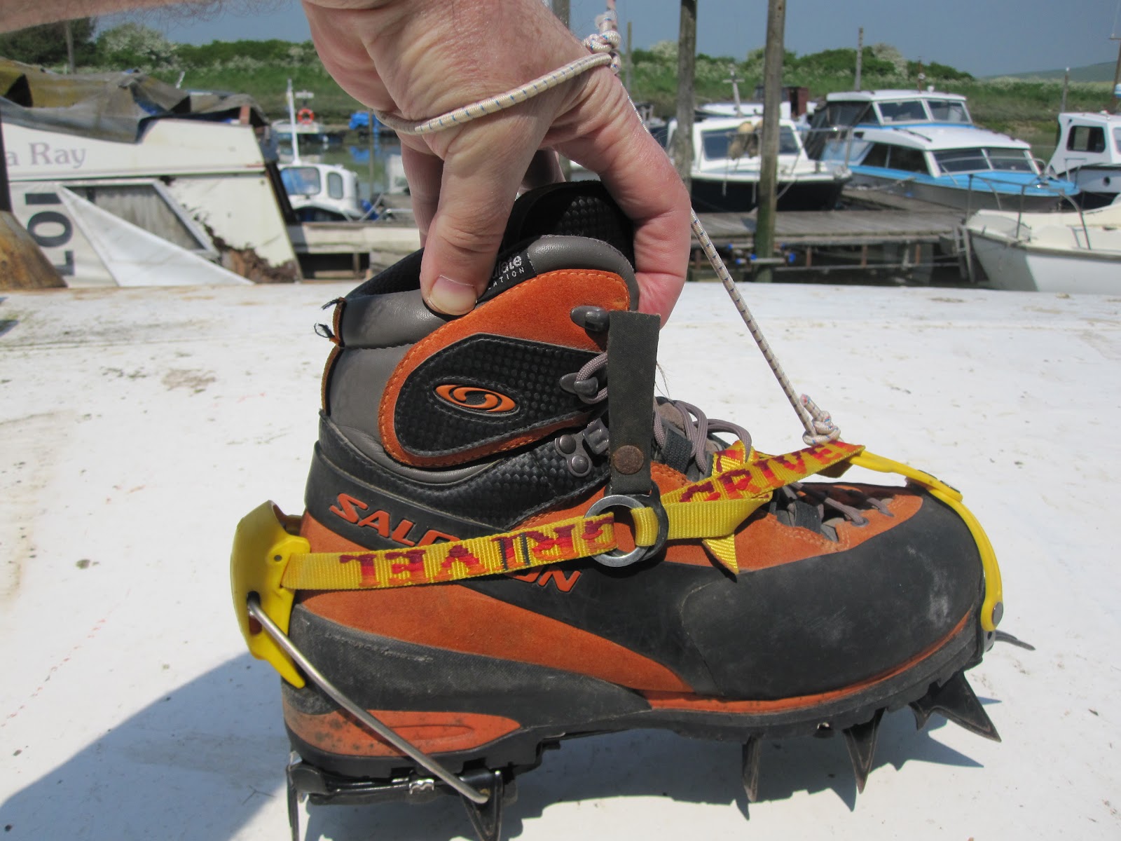 Rob Thornton's Solo Mountaineering Blog. SOLO EMERGENCY ACTIONS.(Lost