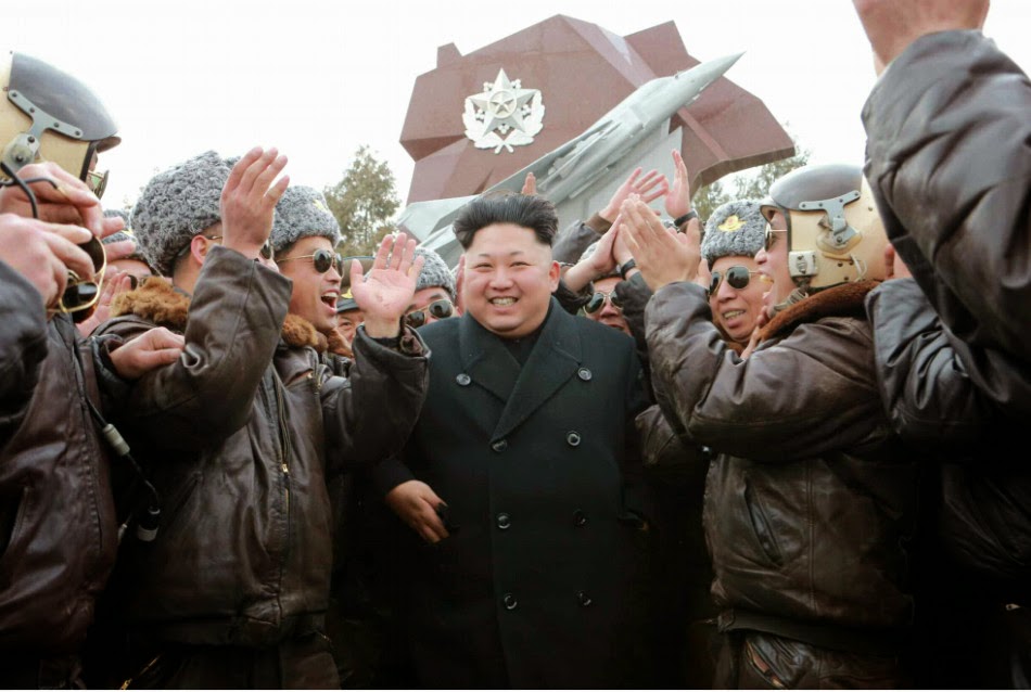 النشاطات العسكريه للزعيم الكوري الشمالي كيم جونغ اون .......متجدد  - صفحة 2 Kim%2BJong-un%2Bvisited%2Bthe%2BKorean%2BPeople's%2BArmy%2BGolden%2BHelmet%2Bforce%2B1