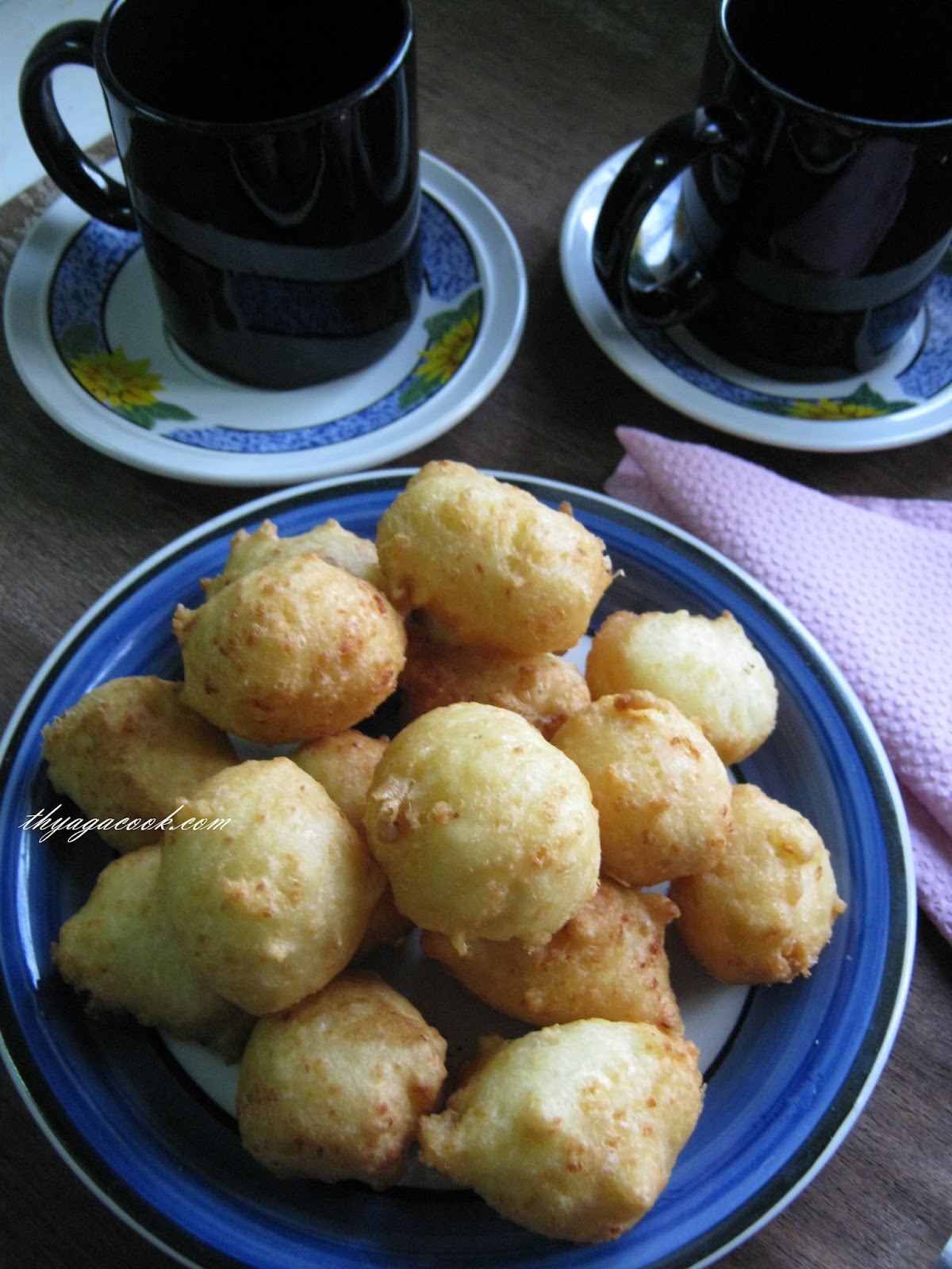 KARI LEAFS Malaysian flavour's FRIED CHEESE BALLS
