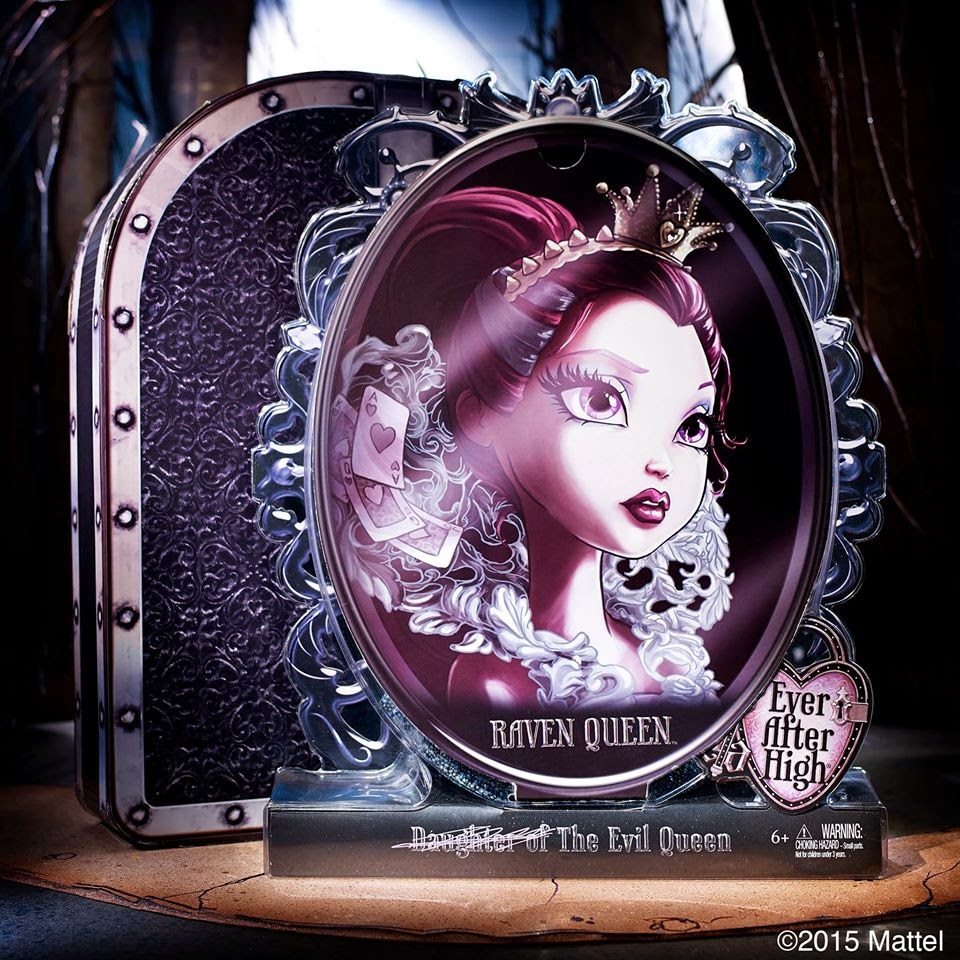 BONECA EVER AFTER HIGH FILHA DA RAINHA MÁ RAVEN QUEEN - Loja