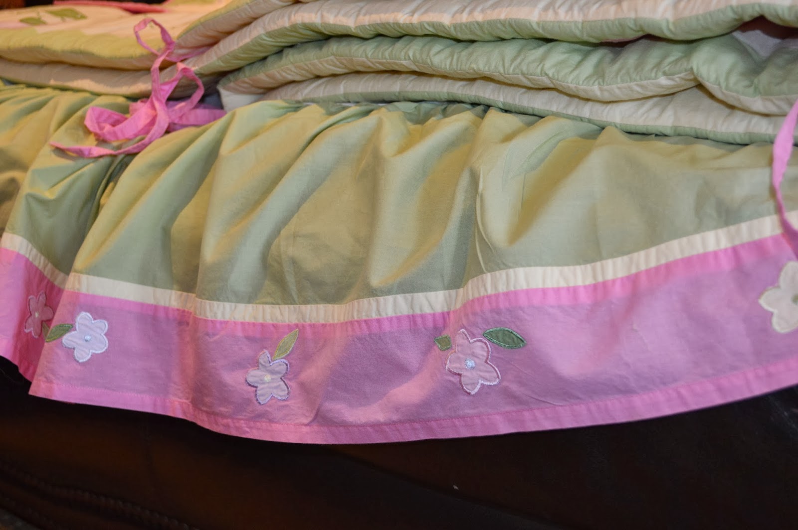 Moving Sale Laura Ashley Girls Crib Bedding Set 45