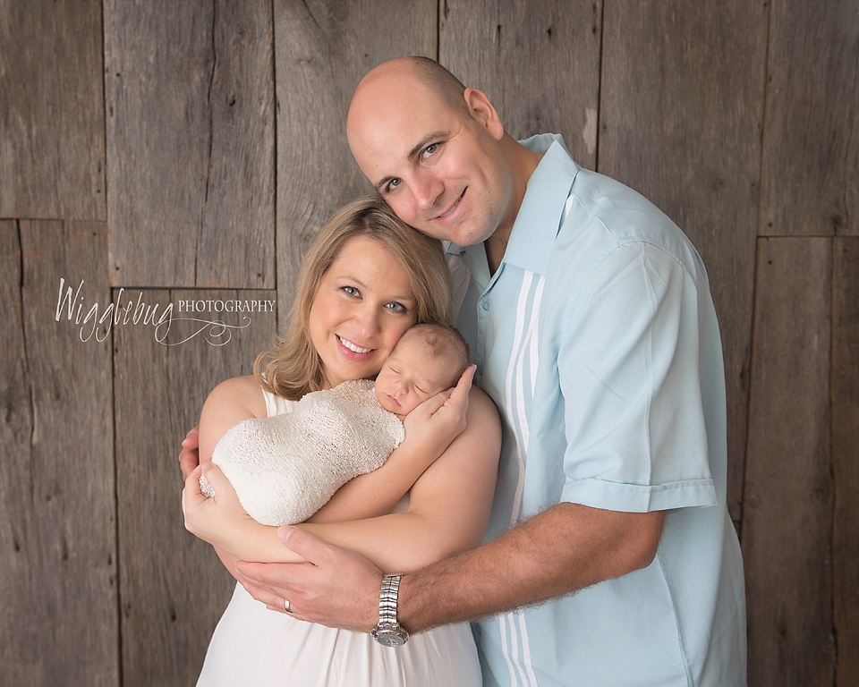 Newborn baby boy pictures | infant photos | Professional baby photographer | DeKalb, Sycamore, IL