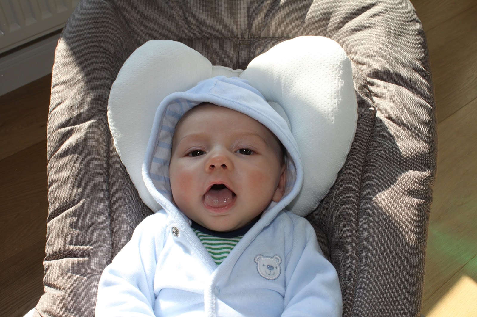 DreamyMama vertelt.. Onze dag met een 10wekenjonge baby?