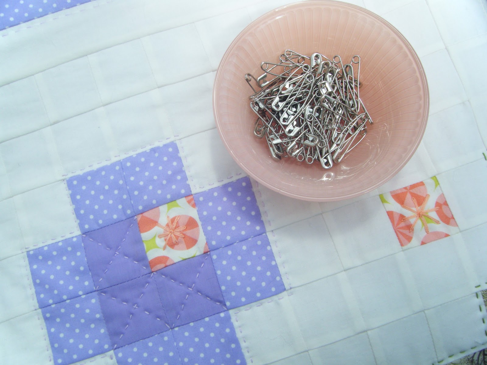 Betsy Makes. Patchwork CrossStitch Rose Design Quilt