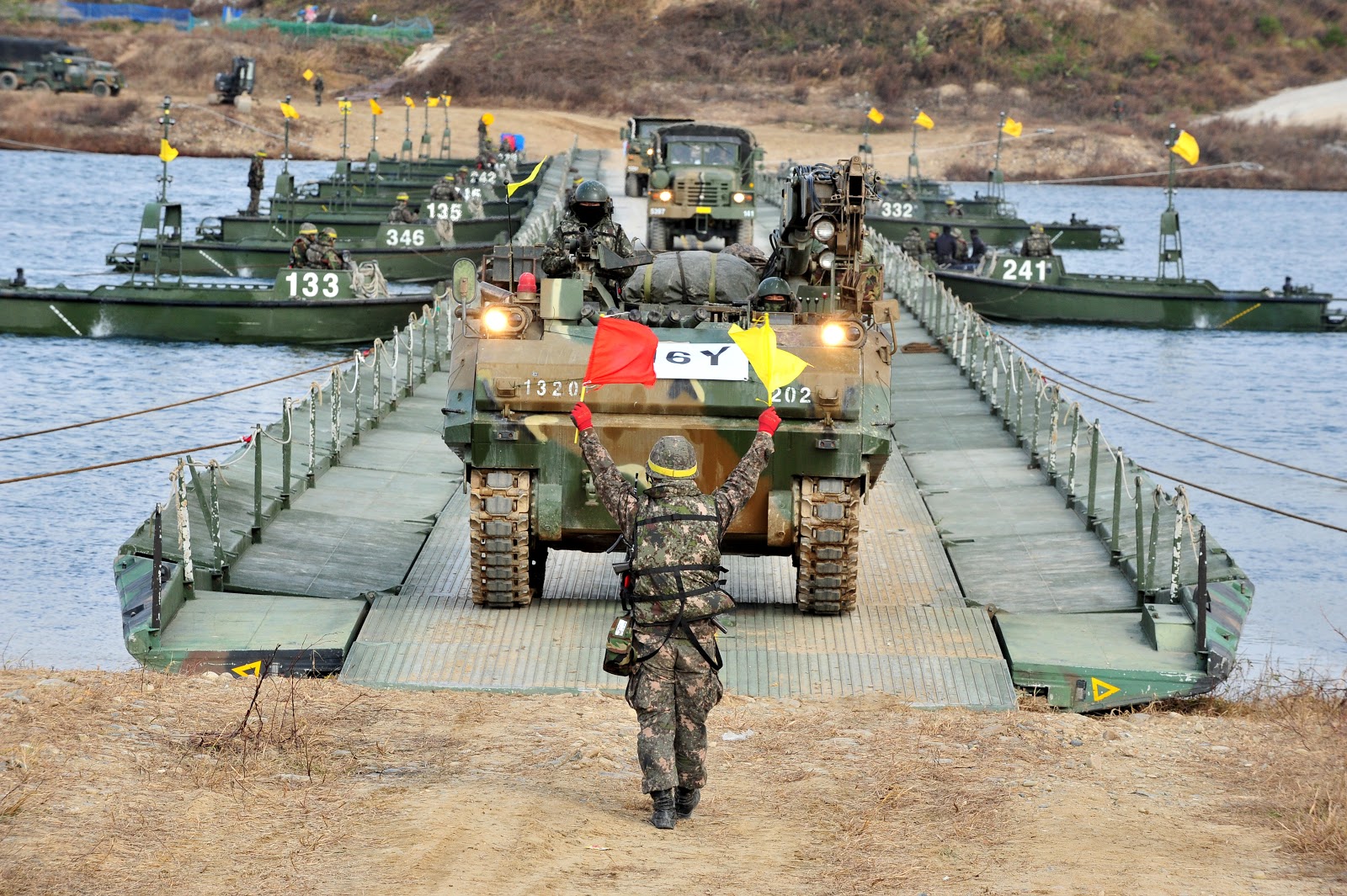 SNAFU! RoK Army 11th Mechanized Infantry Division river crossing ops.