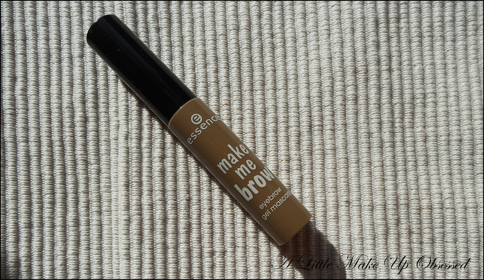 Essence proizvodi za obrve a little make up obsessed