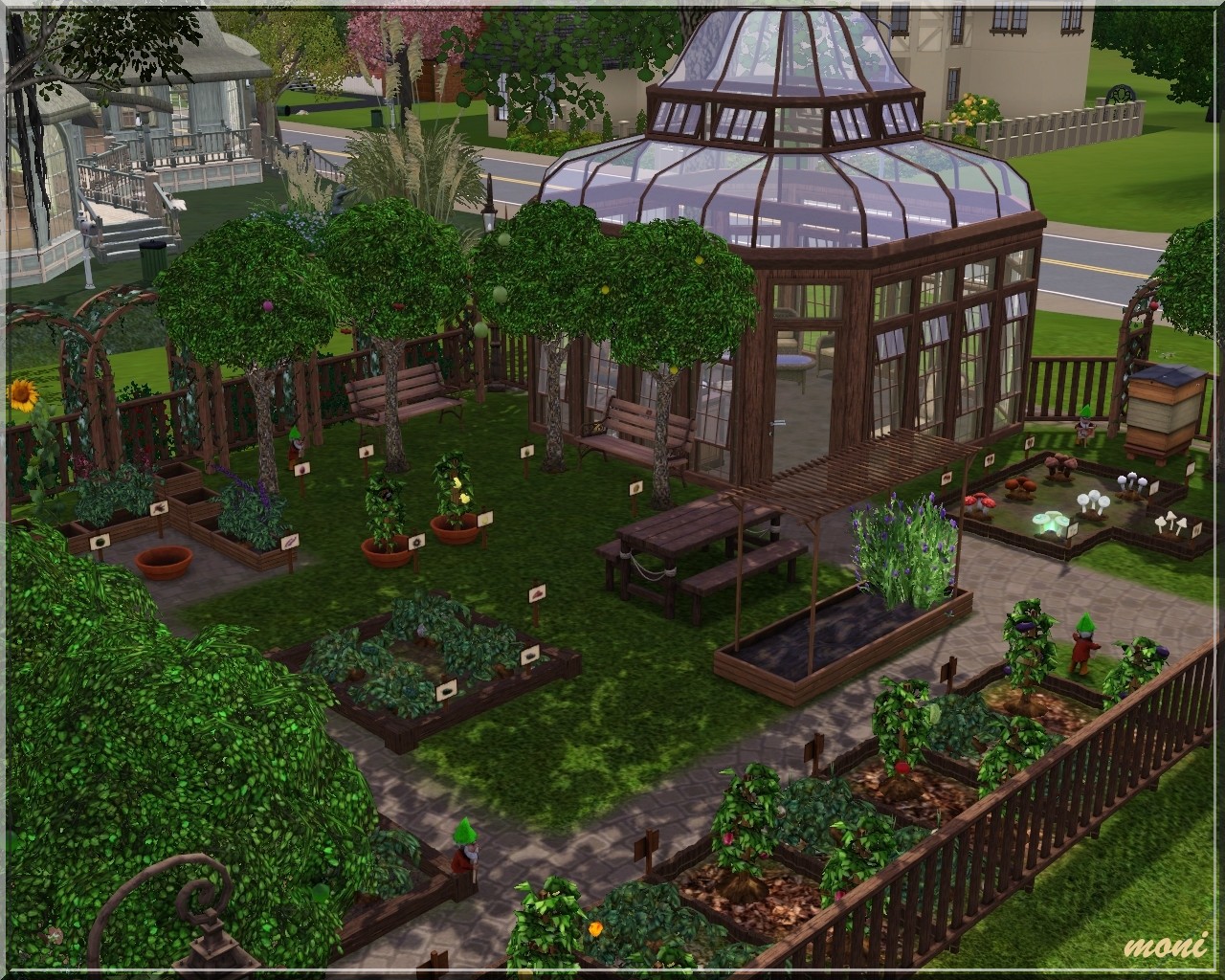 Arda Sims Small Garden