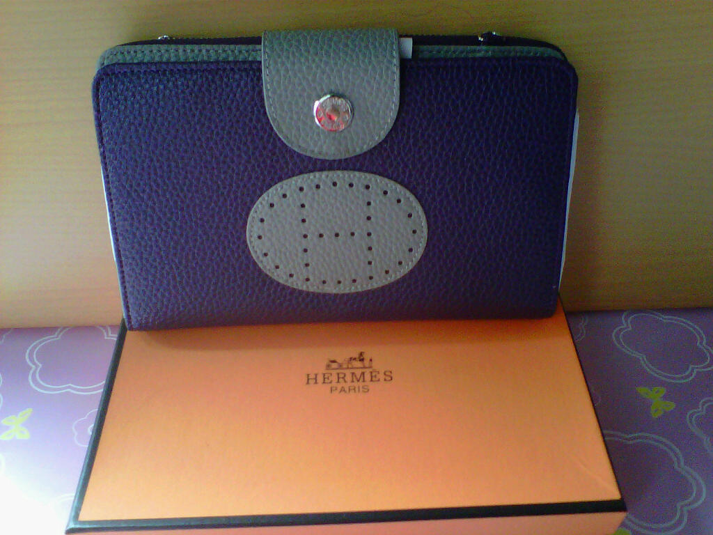 dompet import wanita branded hpo lv louis vuitton burberry gucci cartier hermes model dompet import wanita branded hpo lv louis vuitton burberry gucci cartier hermes model