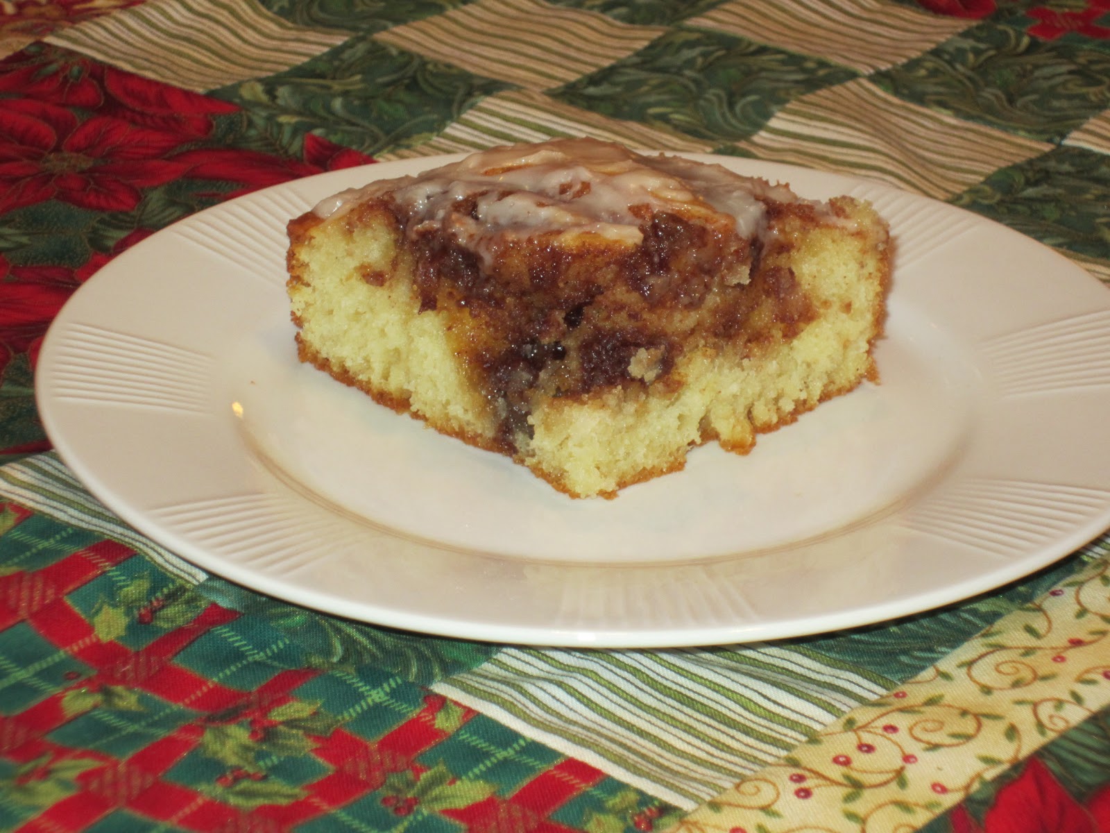 THE FOOD OF LOVE Cinnamon Bun Cake