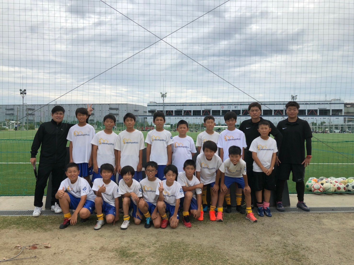 徳島少年サッカー応援団 チームブログ 見能林fc 大阪遠征 9 28 29