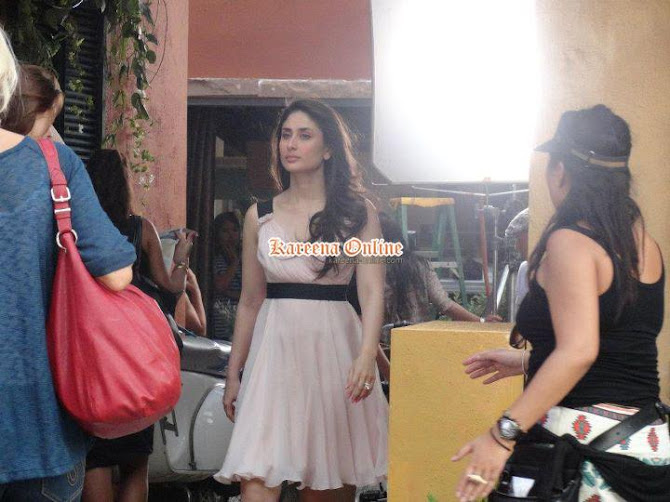 Celebrity Ads: Kareena Kapoor On The Sets Of An Ad Shoot - FamousCelebrityPicture.com - Famous Celebrity Picture 