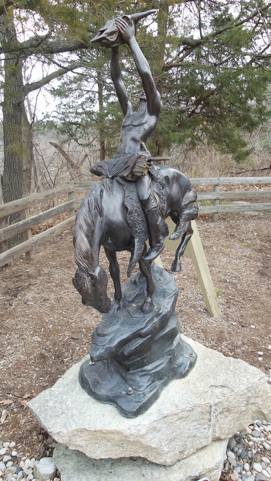 Hike Starved Rock Hike Starved Rock, French Canyon, Lover's Leap