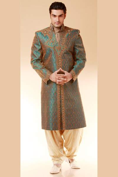 arabic groom dresses