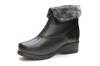 footwear emporium women woman winter boots men man shoes downtown kelowna