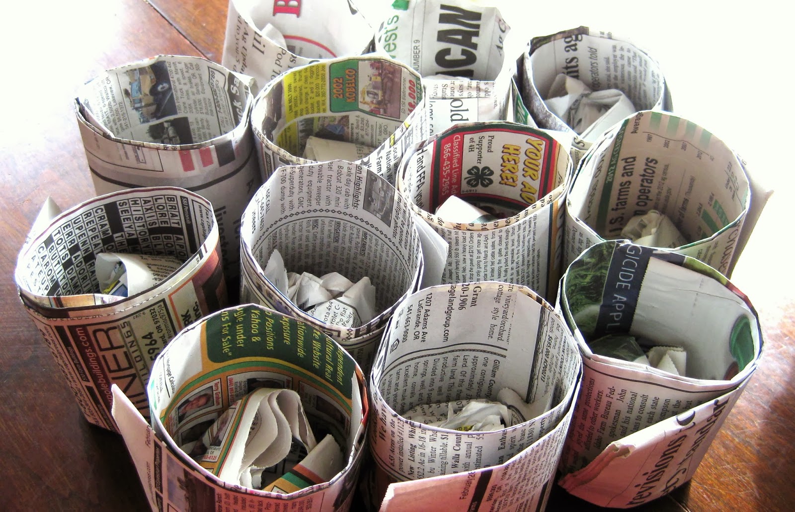 diy Newspaper starter pots