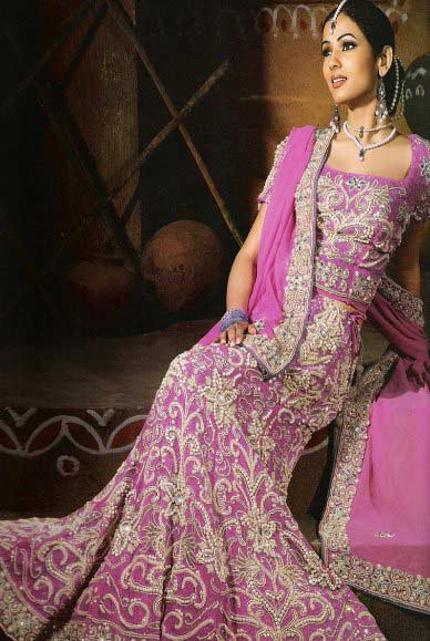 Latest Pakistani Dresses 2011