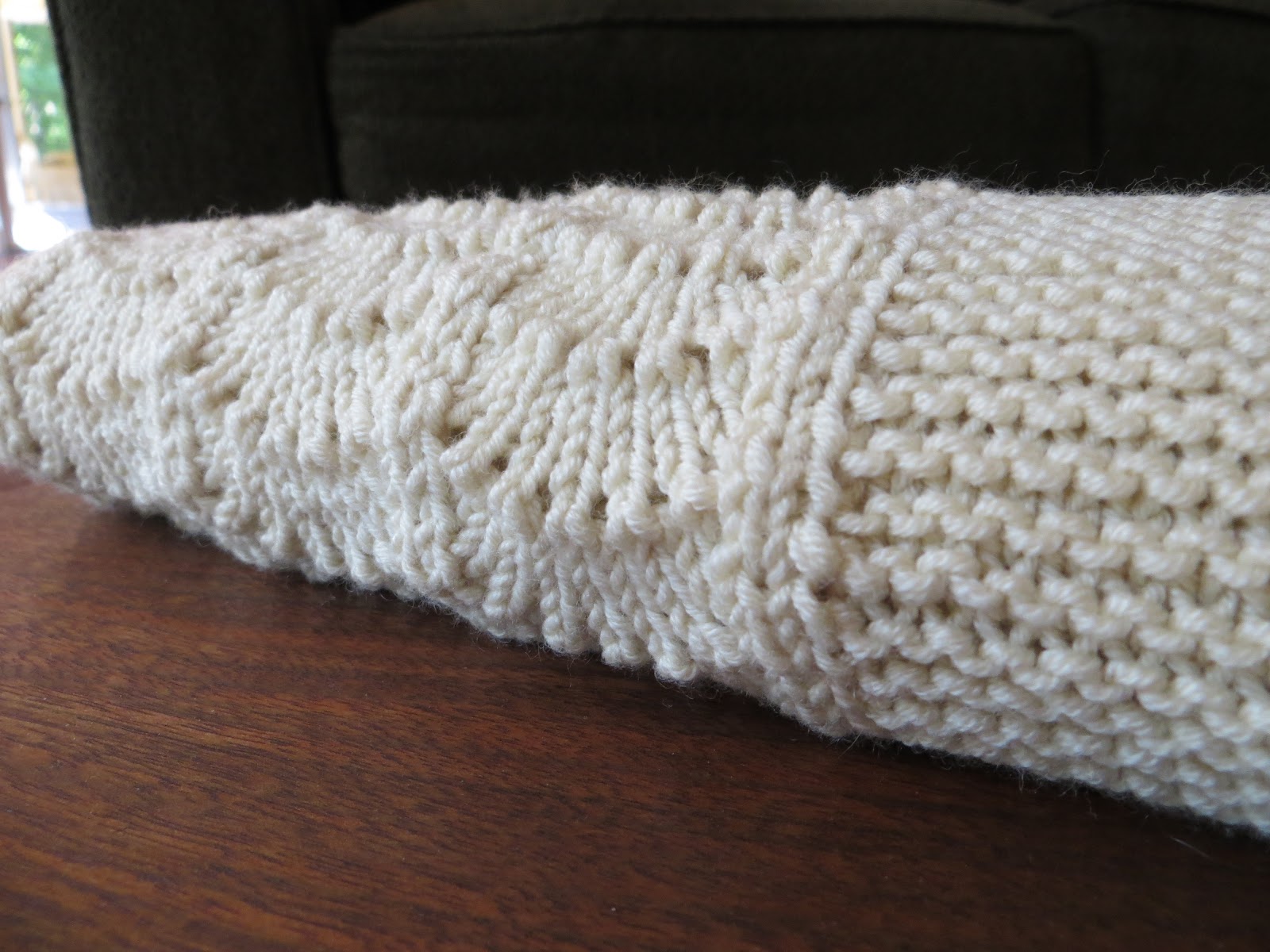 Knitting Pipeline Episode 125 Picker or Thrower?