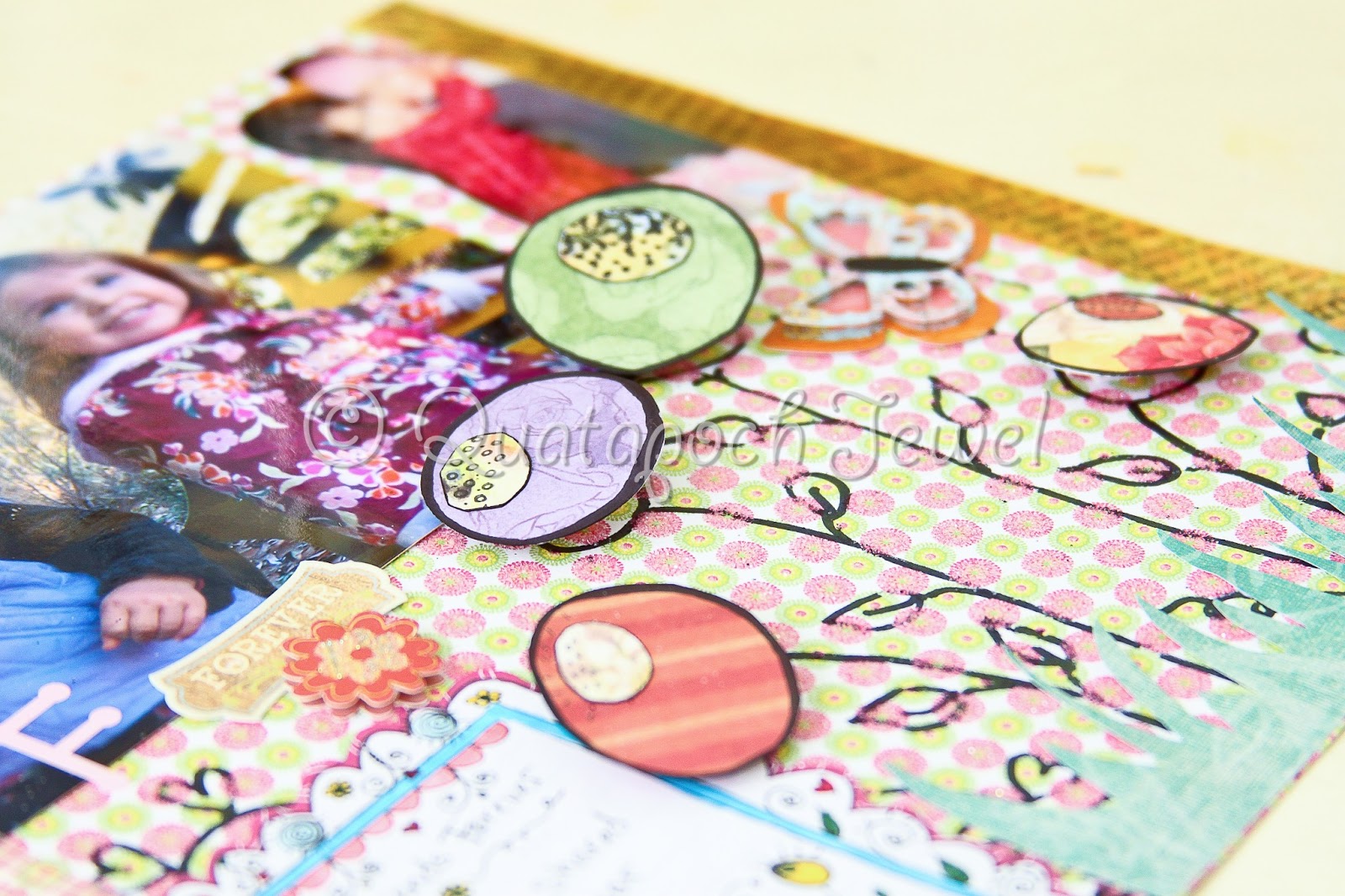 Threads and Pencils Doodle ScrapBooking