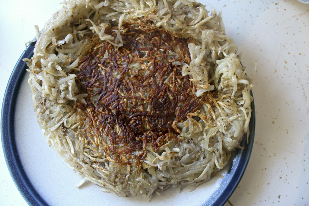Modern Paleo celery root and onion rösti