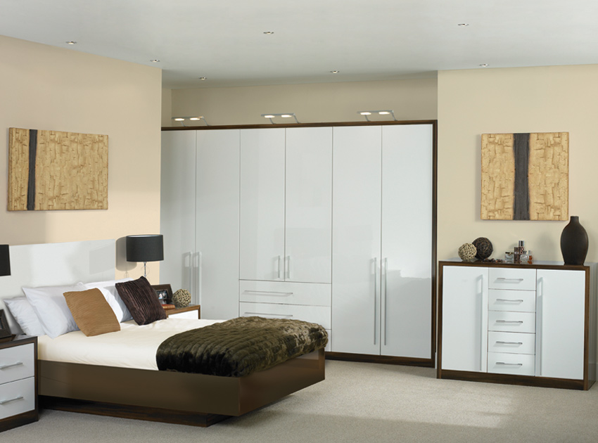 high gloss bedroom furniture