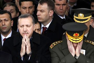 Η Τουρκία βρίσκεται στη γωνία και ψάχνει για… διέξοδο 15 turkey2