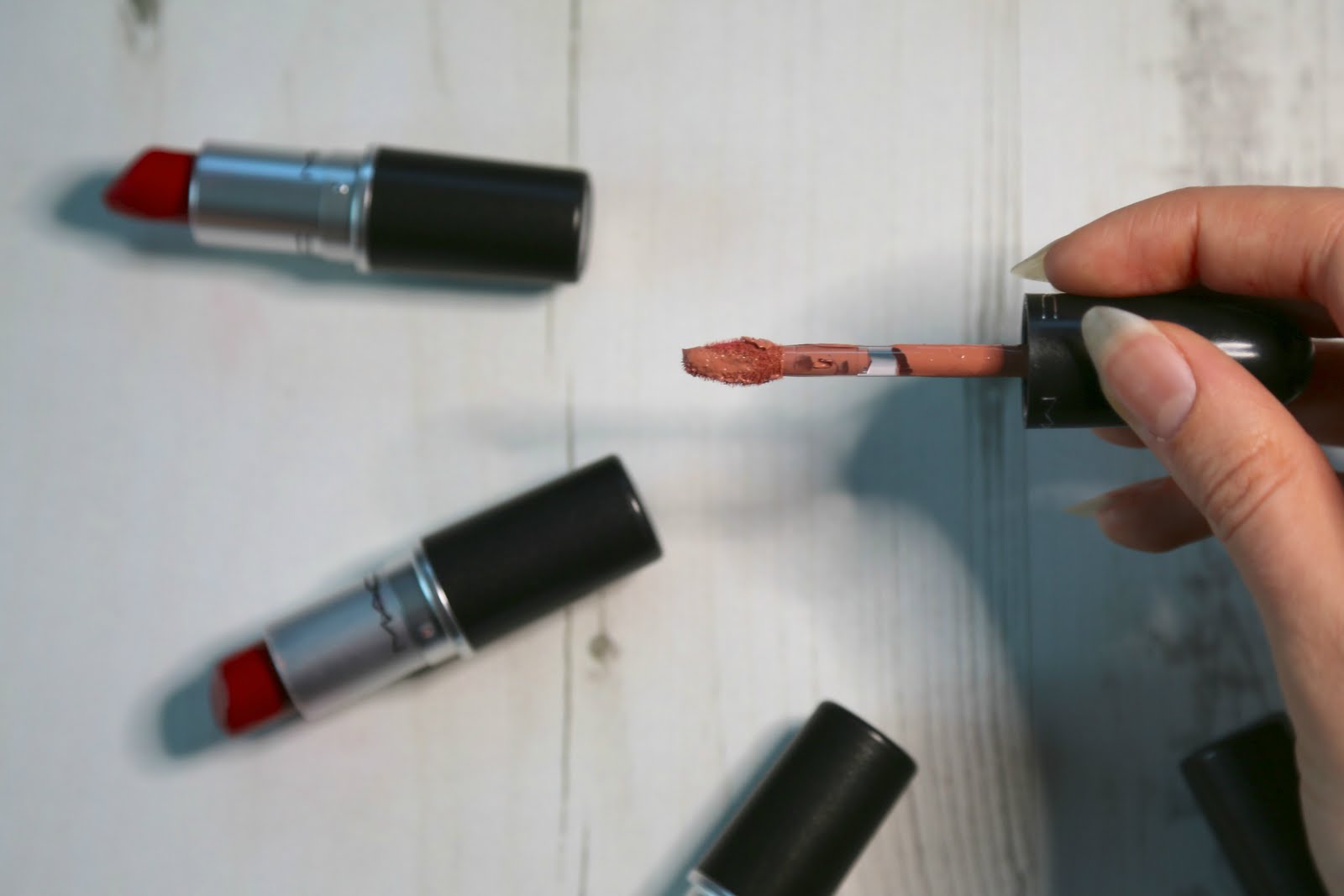 Mac Retro Matte Liquid Lip Colour Lady Be Good Mac Retro Matte Liquid Lip Colour Lady Be Good