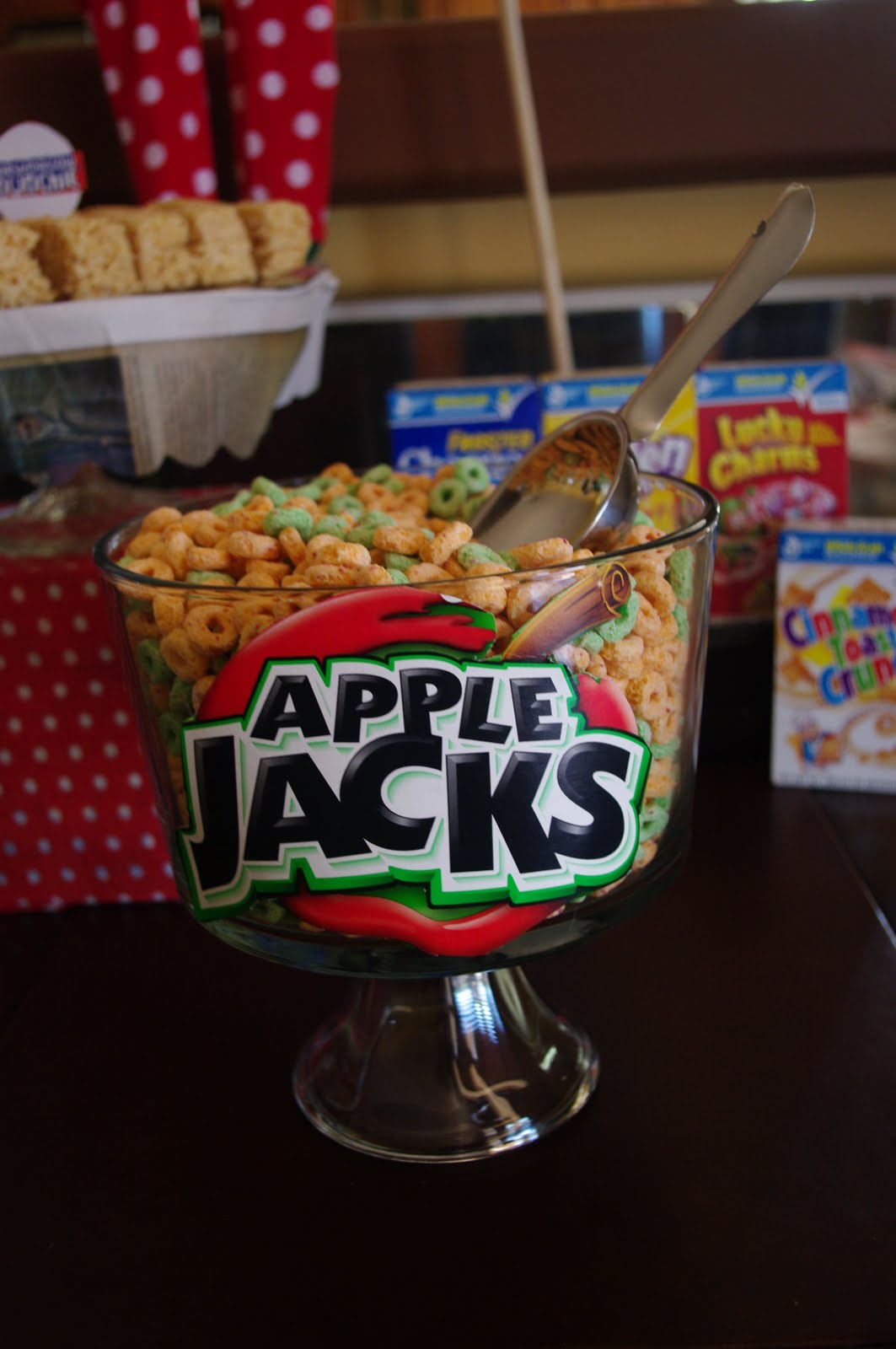 Maddycakes Muse Cereal Buffet