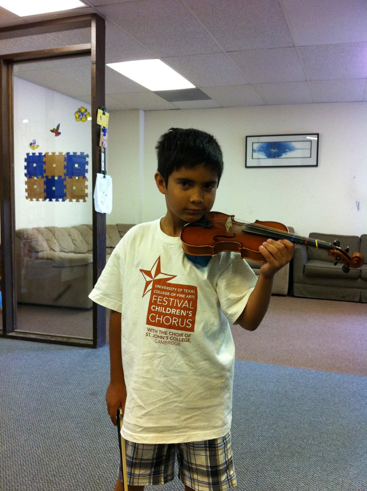 TEACH SUZUKI Steps to Putting the Violin on the Shoulder