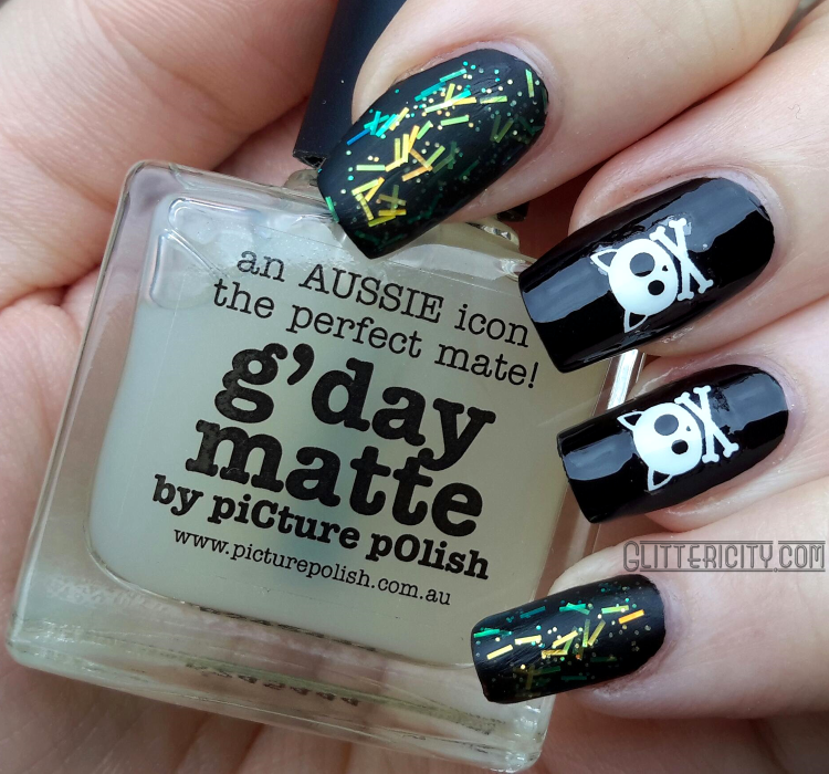 Glittericity Halloween 2015 Kitty Skulls &amp; Glitter!