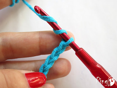 Treble/Triple Crochet (TR) - step by step instruction by Pingo - The Pink Penguin