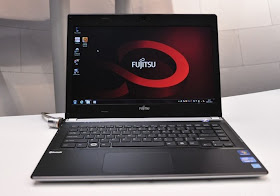 Fujitsu LifeBook UH572 Reviews dan Spesifikasi