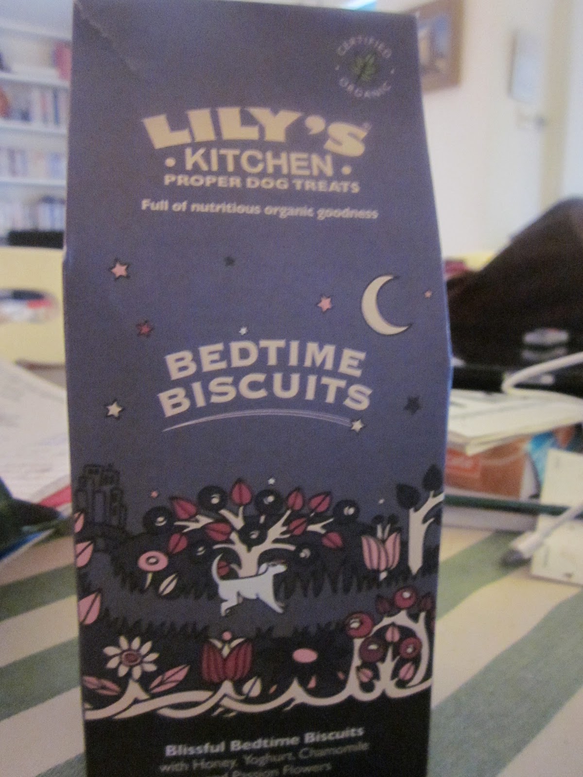 lily's kitchen bedtime biscuits