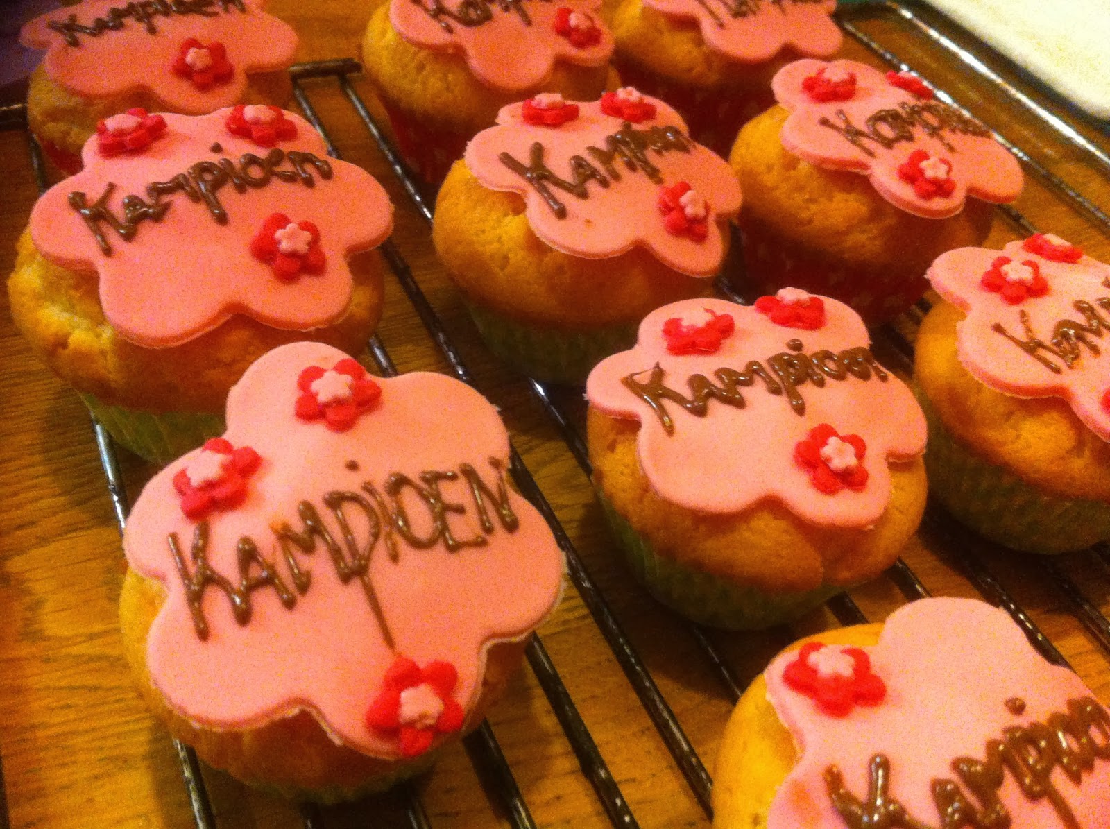 Het Keukenprinsesje Creatief met koek en cake