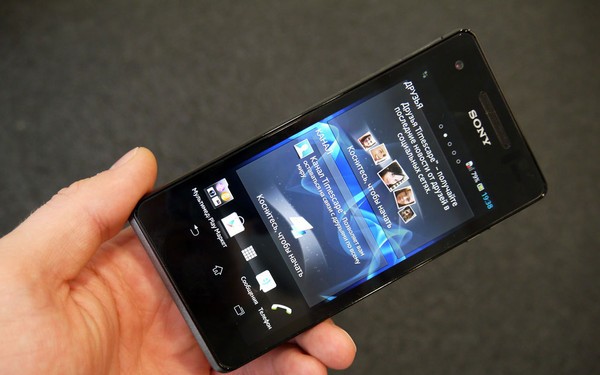 Sony Xperia V LT25i chính hãng . Giá tốt 3tr350k