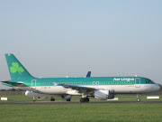 Aer Lingus is ceasing it's six times weekly CorkLondon Gatwick route .