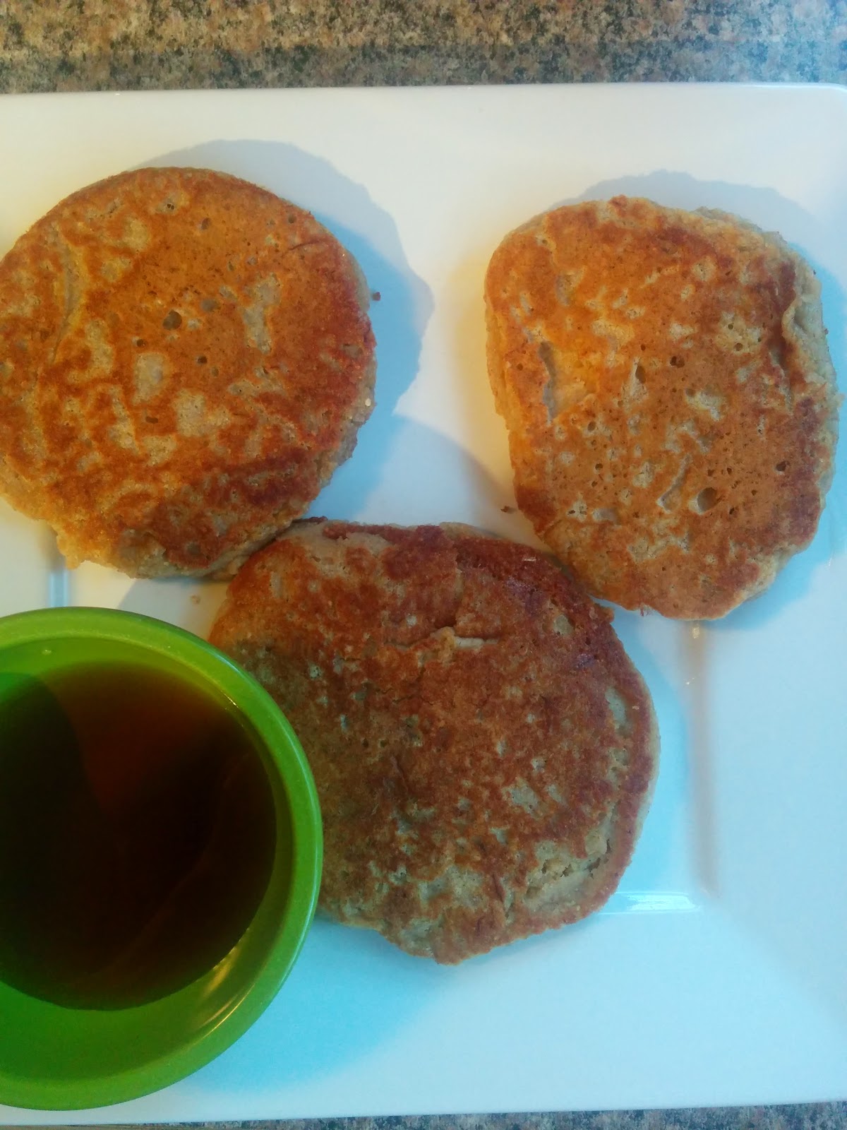 VeggieEats&More Quick Healthy Vegan Banana Pancakes (no sugar, no oil)