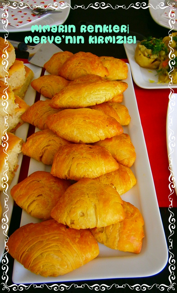 MİMARİNRENKLERİ MİDYE YADA YELPAZE BÖREK