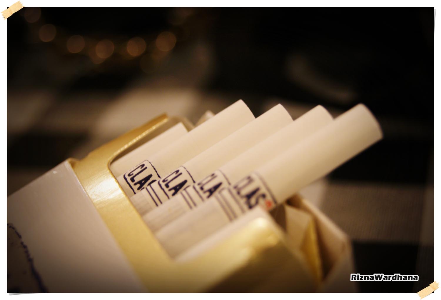 BUY CLOVE CIGARETTES 08/09/13