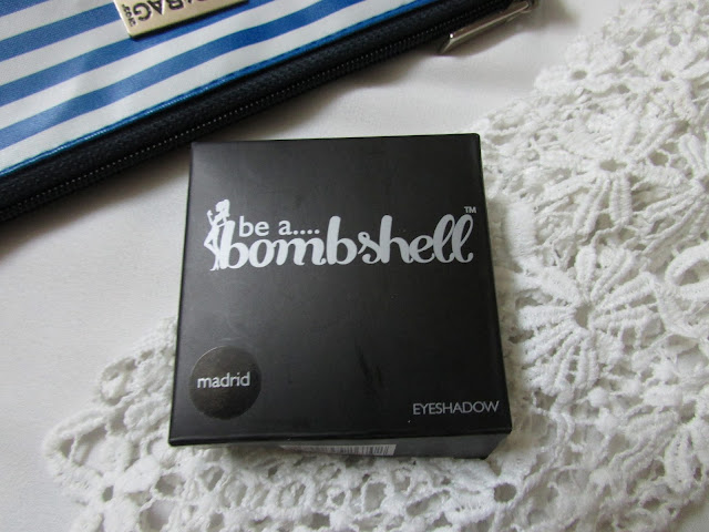 Be a Bombshell Eyeshadow Quad Review Price Demo, indian beauty blog, makeup, Be a Bombshell Eyeshadow Quad India online, everyday eyeshadow, pearl finish eyeshadow, summer bronze makeup, beauty , fashion,beauty and fashion,beauty blog, fashion blog , indian beauty blog,indian fashion blog, beauty and fashion blog, indian beauty and fashion blog, indian bloggers, indian beauty bloggers, indian fashion bloggers,indian bloggers online, top 10 indian bloggers, top indian bloggers,top 10 fashion bloggers, indian bloggers on blogspot,home remedies, how to