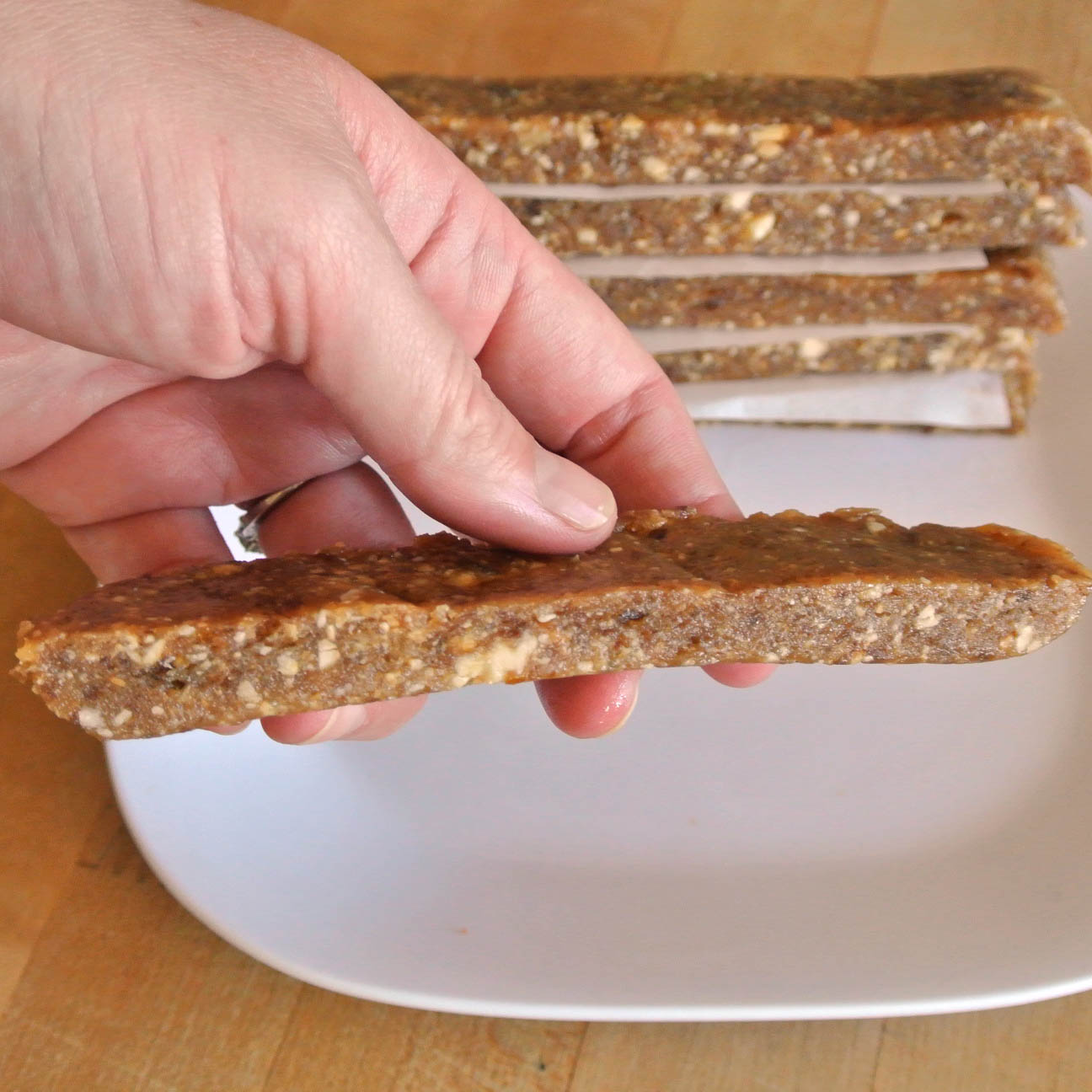 Mom, What's For Dinner? Cashew Cookie Lara Bars