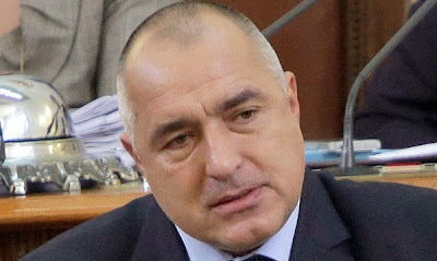 Бойко Борисов живее в постоянна заплаха, търси се премиер, ДПС дава Борисов на прокурор...