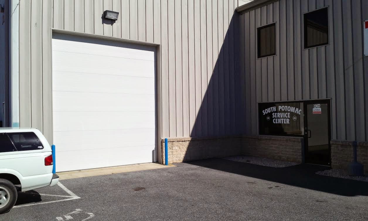 WashCo Chronicle ToworTreat Mummers' Parade Spectators Towed from